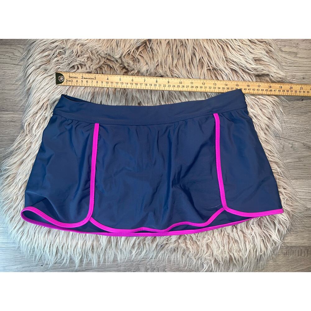 Free country women’s blue & pink athletic short - Picture 6 of 9
